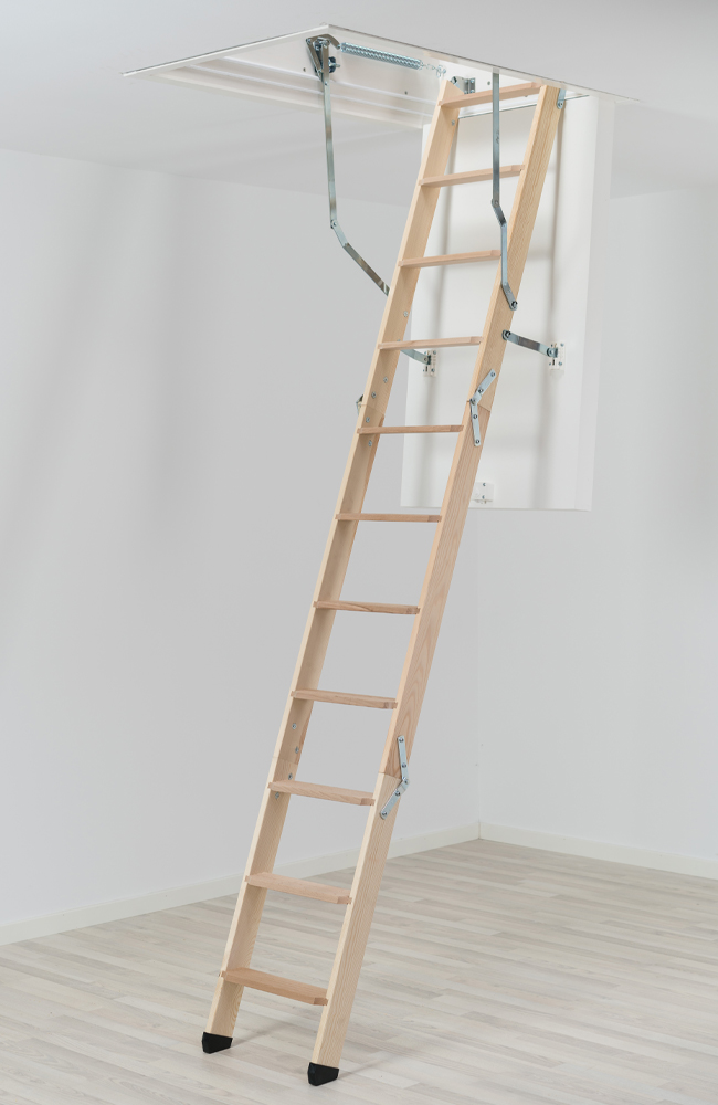 Wooden loft ladder with advanced clickFIX®/ISOLCLICK technology.